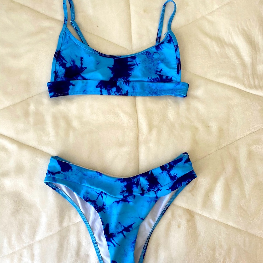Light blue and navy tie dye bikini set
